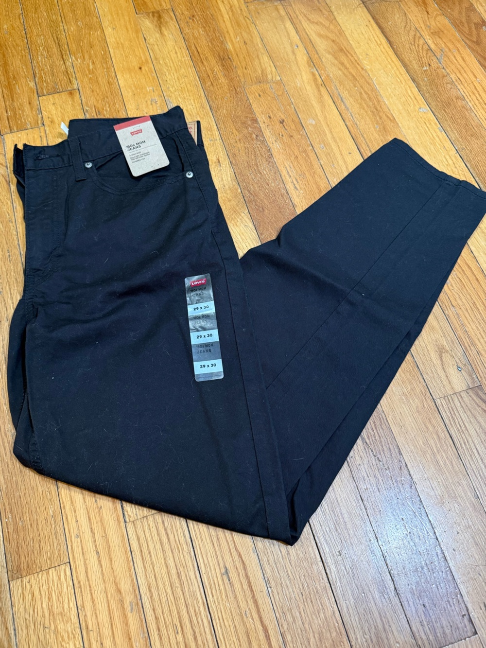 Levi 80’s Mom Jean
